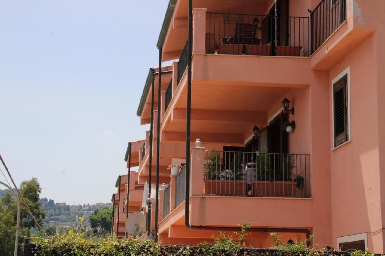 Poseidone Sea Apartment Taormina ماتزيو المظهر الخارجي الصورة