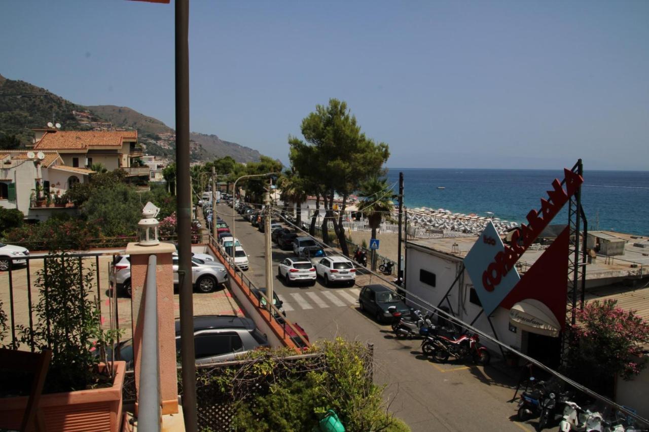 Poseidone Sea Apartment Taormina ماتزيو المظهر الخارجي الصورة