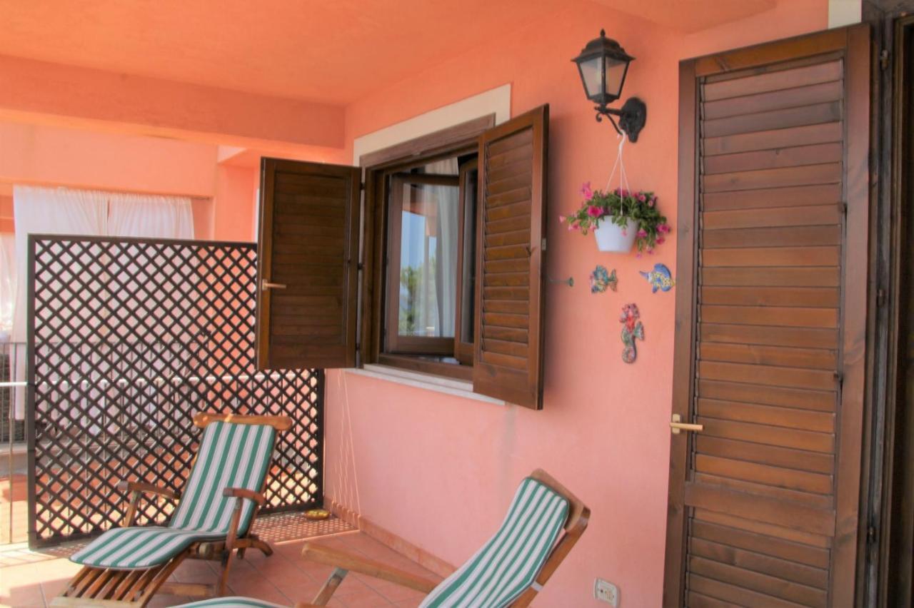 Poseidone Sea Apartment Taormina ماتزيو المظهر الخارجي الصورة