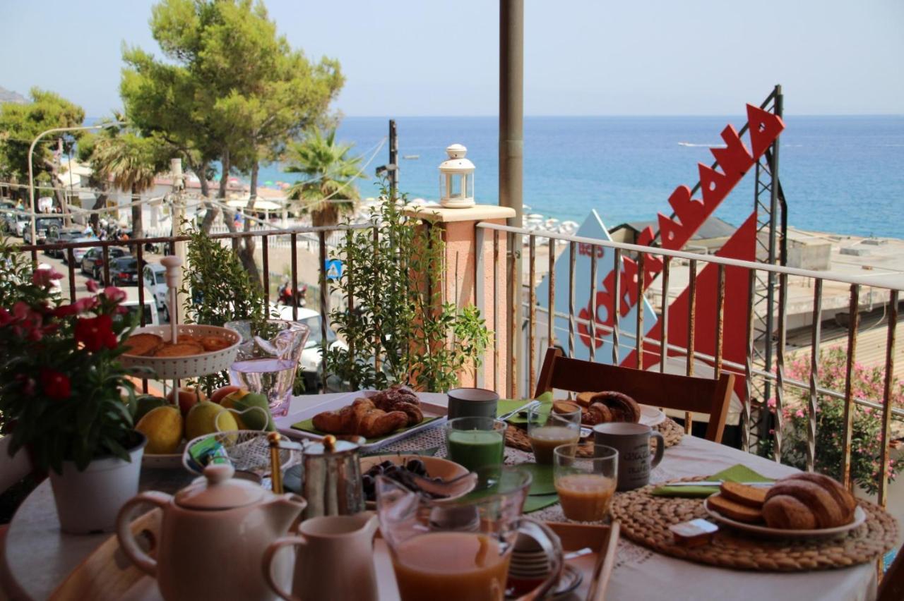 Poseidone Sea Apartment Taormina ماتزيو المظهر الخارجي الصورة
